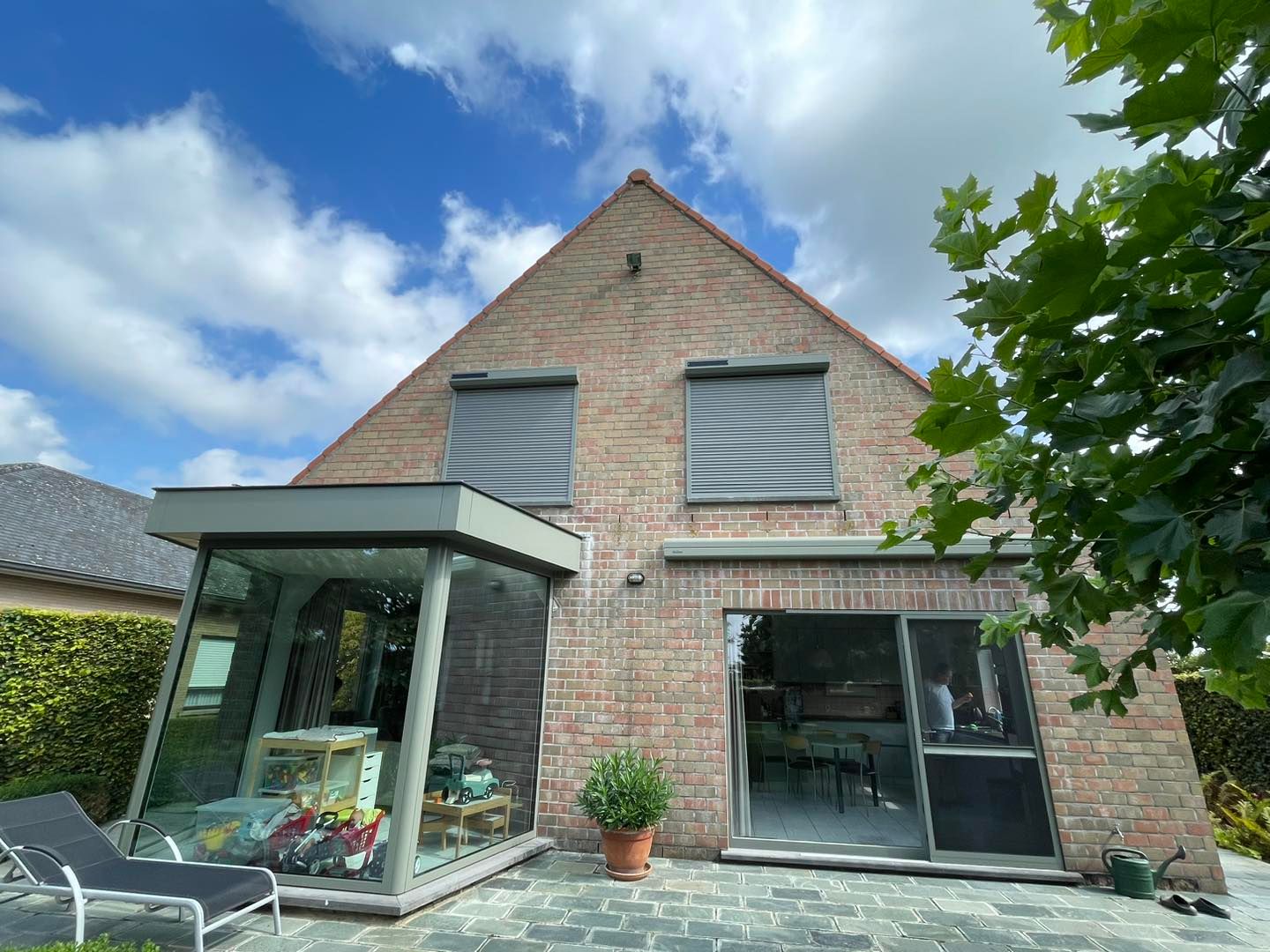Solar voorzetrolluiken particuliere woning