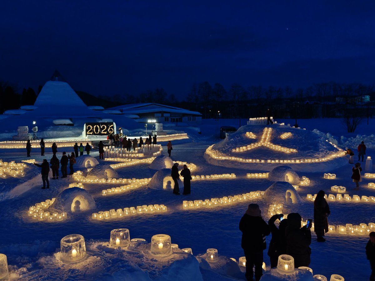 夕暮れ時の会場