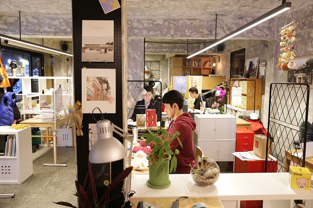 스타트업 코워킹 스페이스