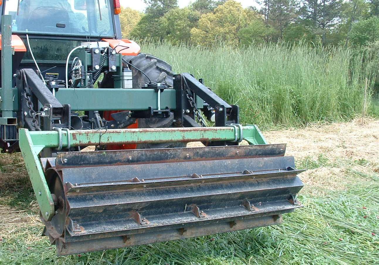 Roller crimper equipment terminating cover crops