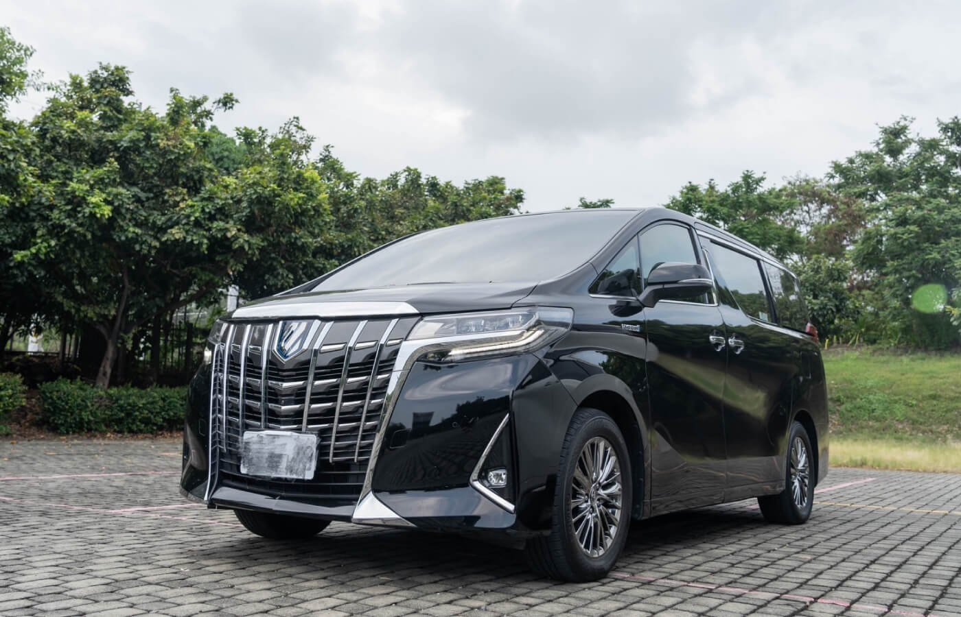 Alphard 包車
