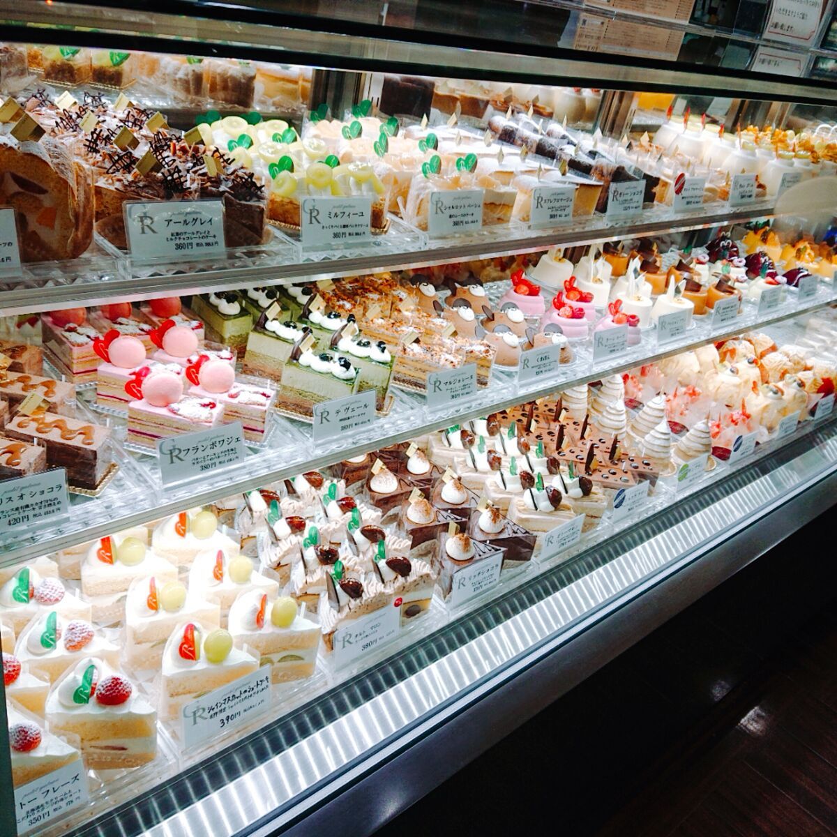 ガトーラヴィ外観